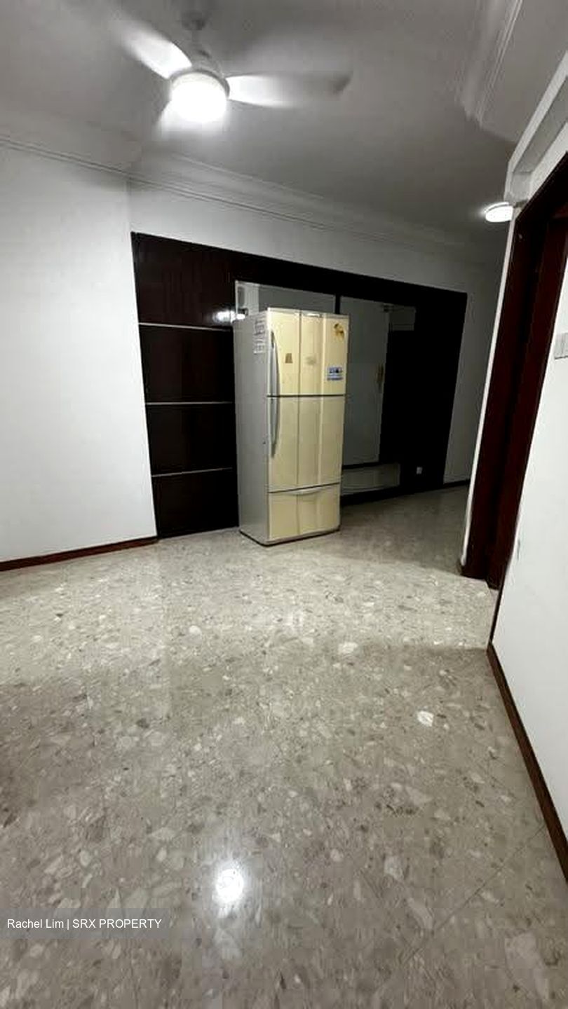 Summerdale (D22), Condominium #639532281